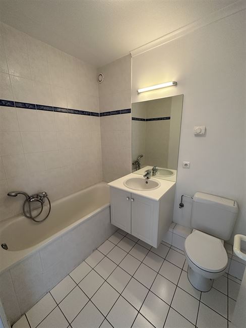 Bel appartement 2 ch, 2 salles d'eau hyper bien situé ! 