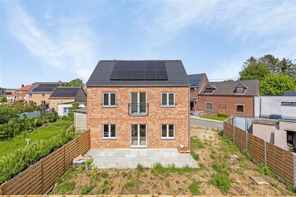 Belle villa neuve 3 ch au PEB = A !!! (Grenier aménageable superbe) 