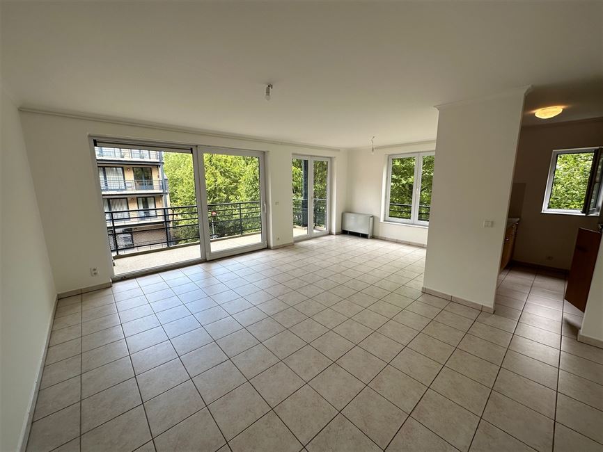 Bel appartement 2 ch, 2 salles d'eau hyper bien situé ! 