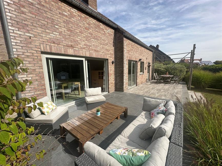 Belle villa 3 ch avec terrasse et jardin de folie ! 