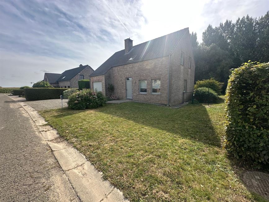 Belle villa 3 ch avec terrasse et jardin de folie ! 