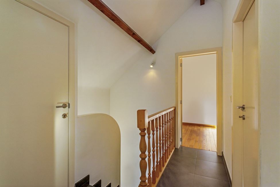 Maison 2 ch dans cadre bucolique, jardin commun! 