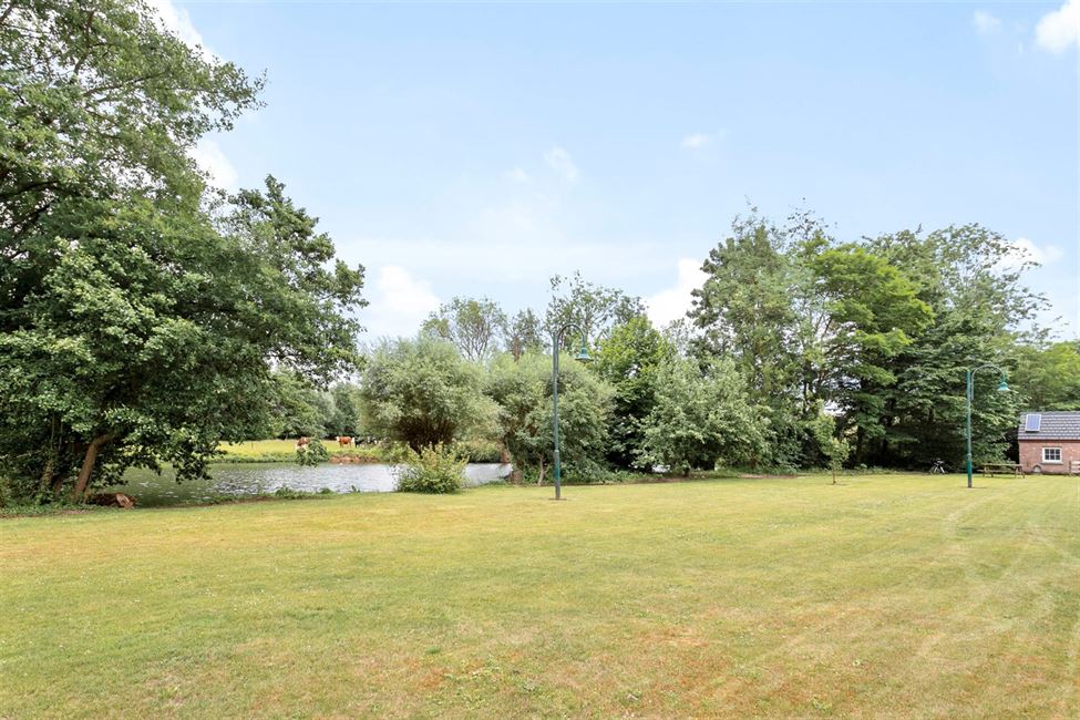 Maison 2 ch dans cadre bucolique, jardin commun! 