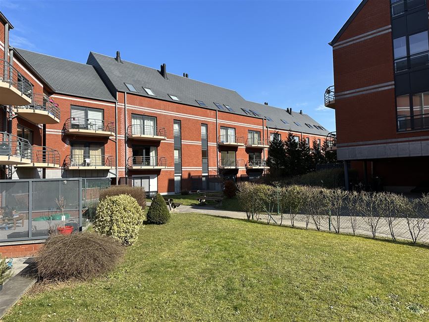 Rez-de-Chaussée 2 ch, terrasse, jardin commun ! 