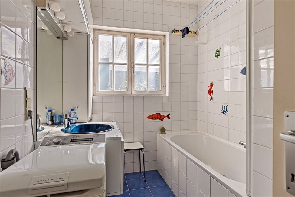 Villa de charme 4-5 Ch+prof.libérale poss, magnif.jardin !