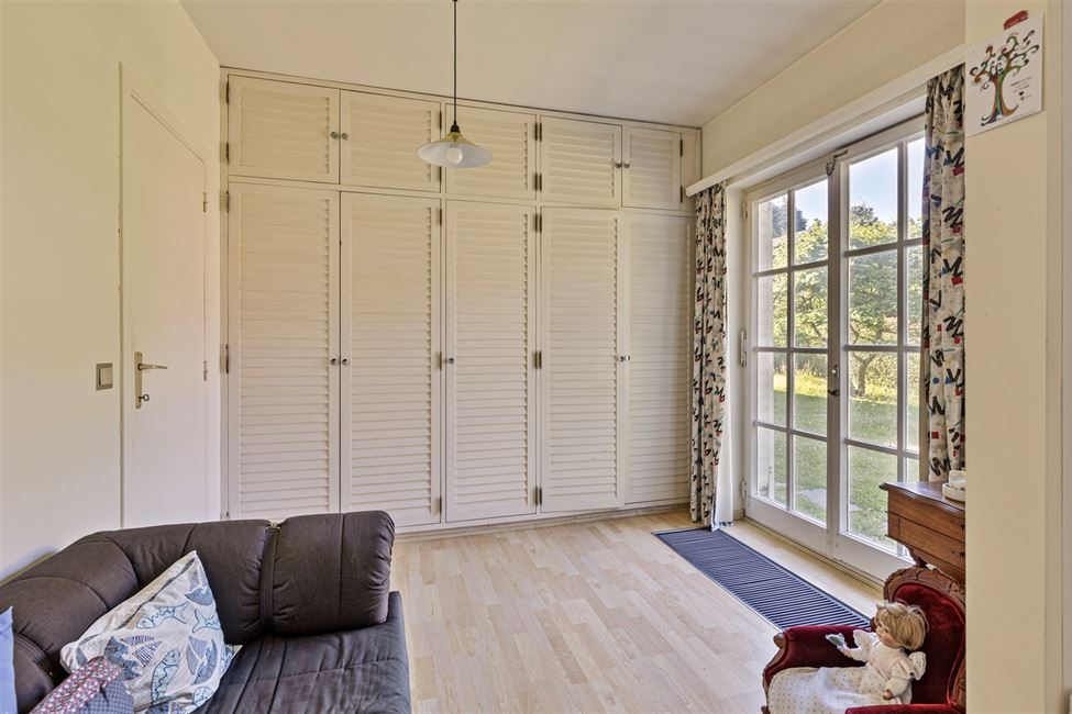 Villa de charme 4-5 Ch+prof.libérale poss, magnif.jardin !