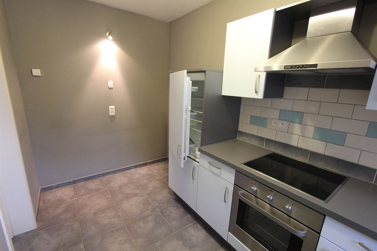 Image 4 : Appartement à 4280 HANNUT (Belgique) - Prix 800 €