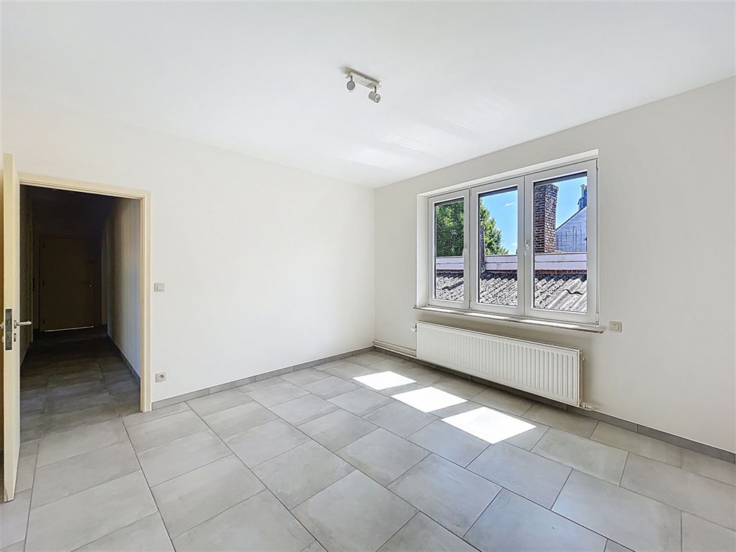 Image 8 : Appartement à 4280 HANNUT (Belgique) - Prix 825 €