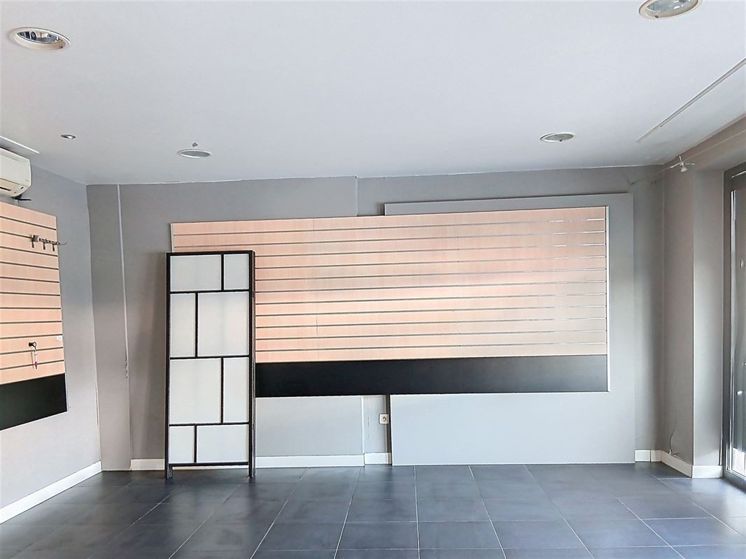 Image 2 : Commerce à 4280 HANNUT (Belgique) - Prix 600 €