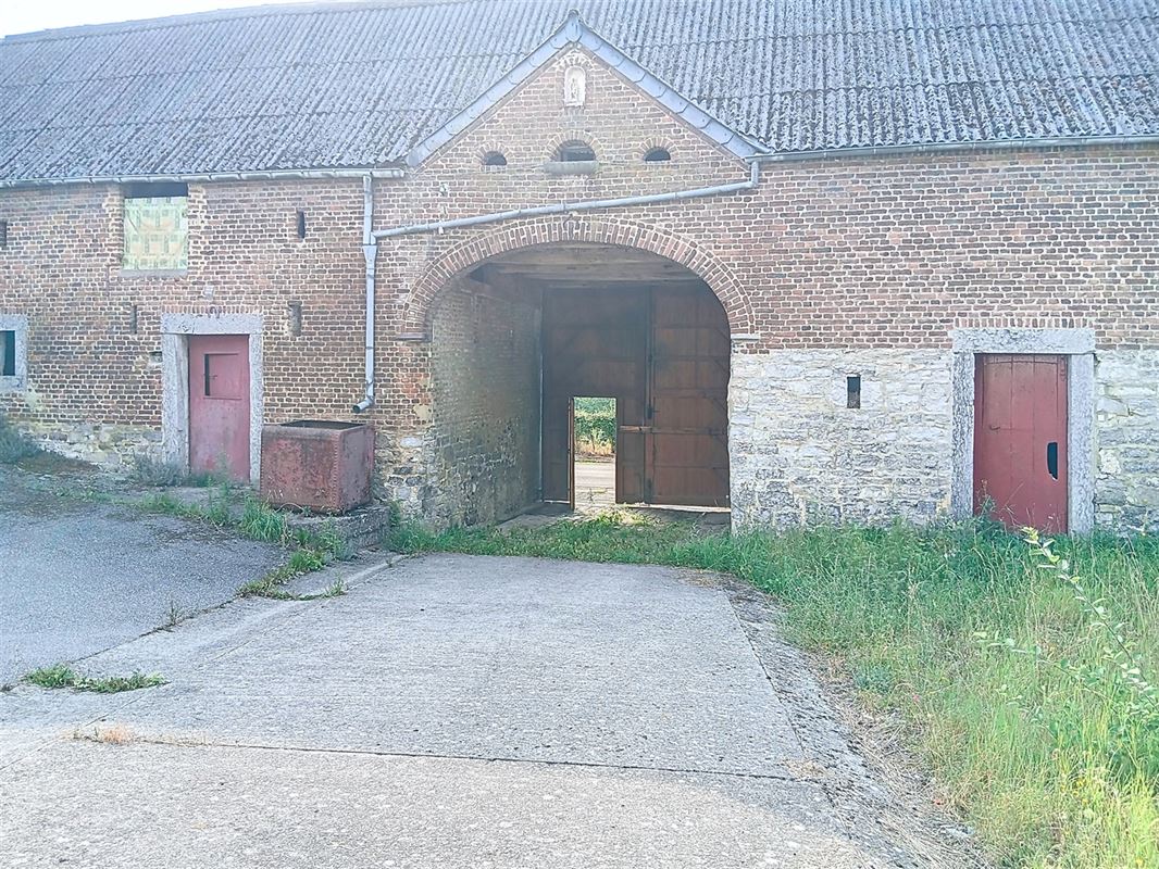 Image 7 : Ferme en carré à 4210 BURDINNE (Belgique) - Prix 300.000 €