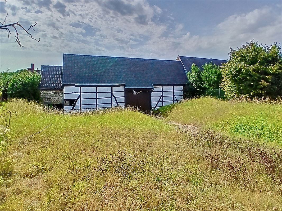 Image 10 : Ferme en carré à 4210 BURDINNE (Belgique) - Prix 300.000 €