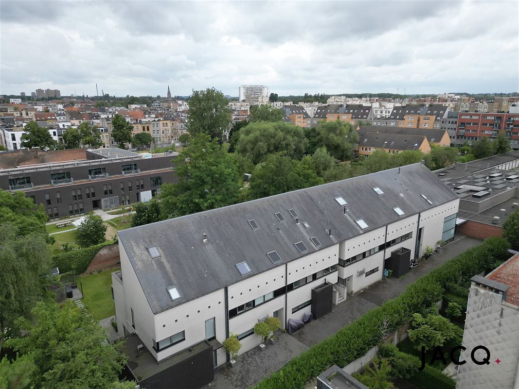 Moderne penthouse met zicht op groen in Antwerpen!