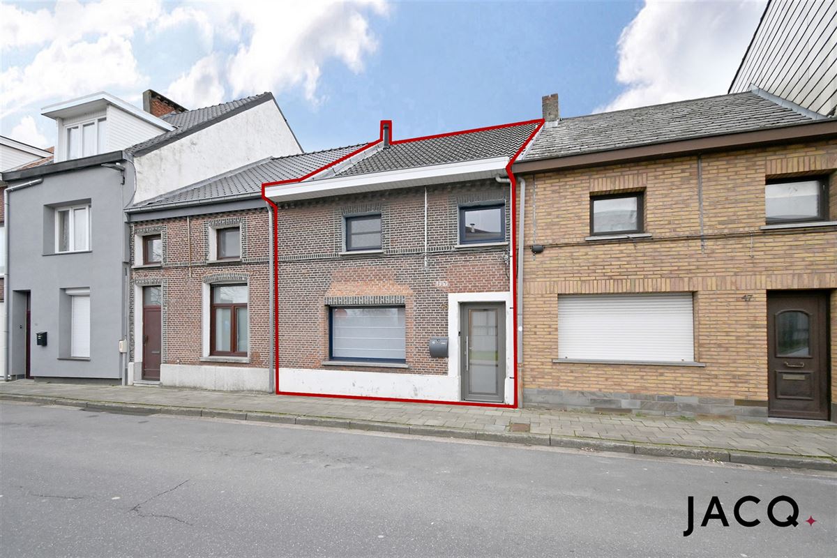 Instapklare starterswoning met 2slpk's en gezellig terras!