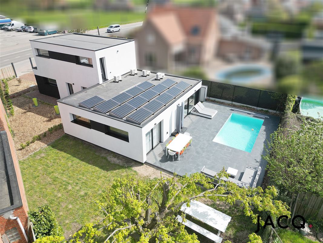 Hedendaagse villa (2021) met 5 slpk's, garage en zuid-tuin met zwembad!