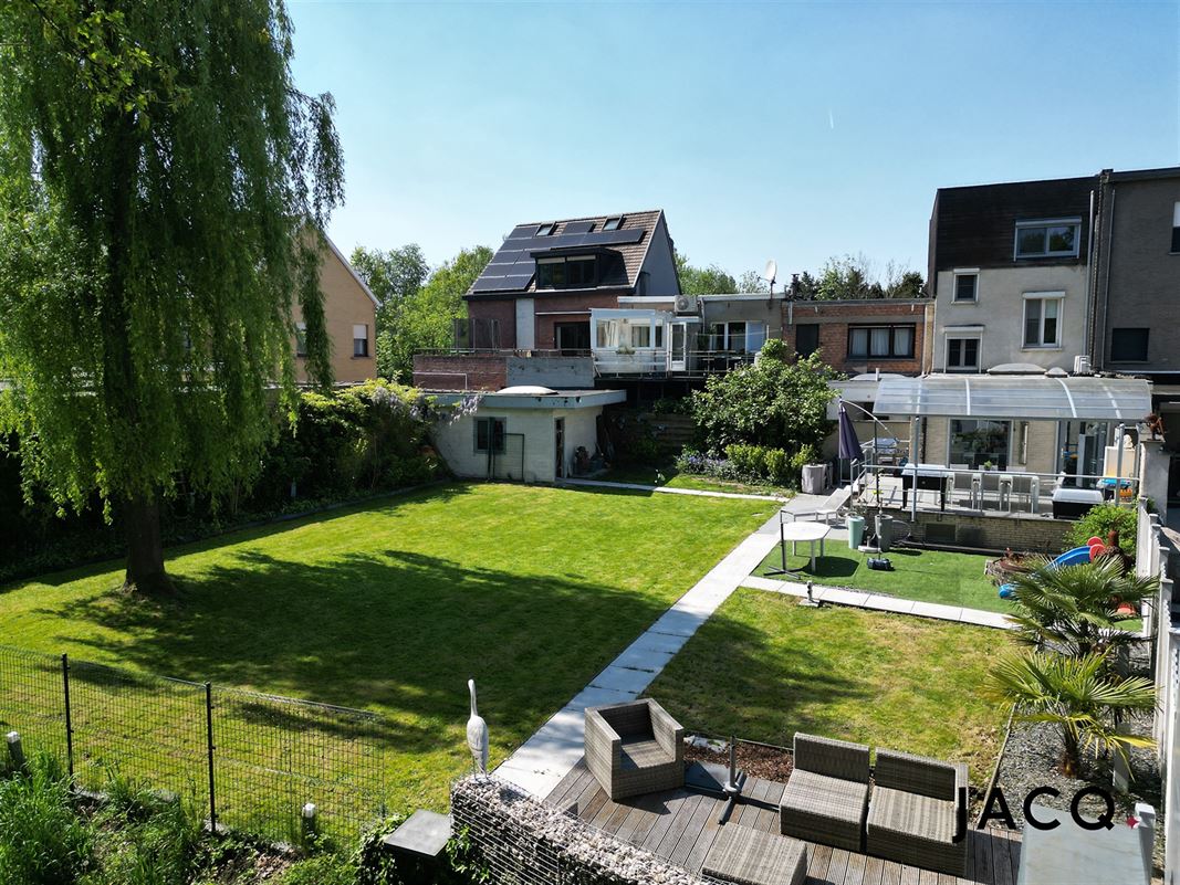 Ruime woning met prachtige tuin te Hoboken
