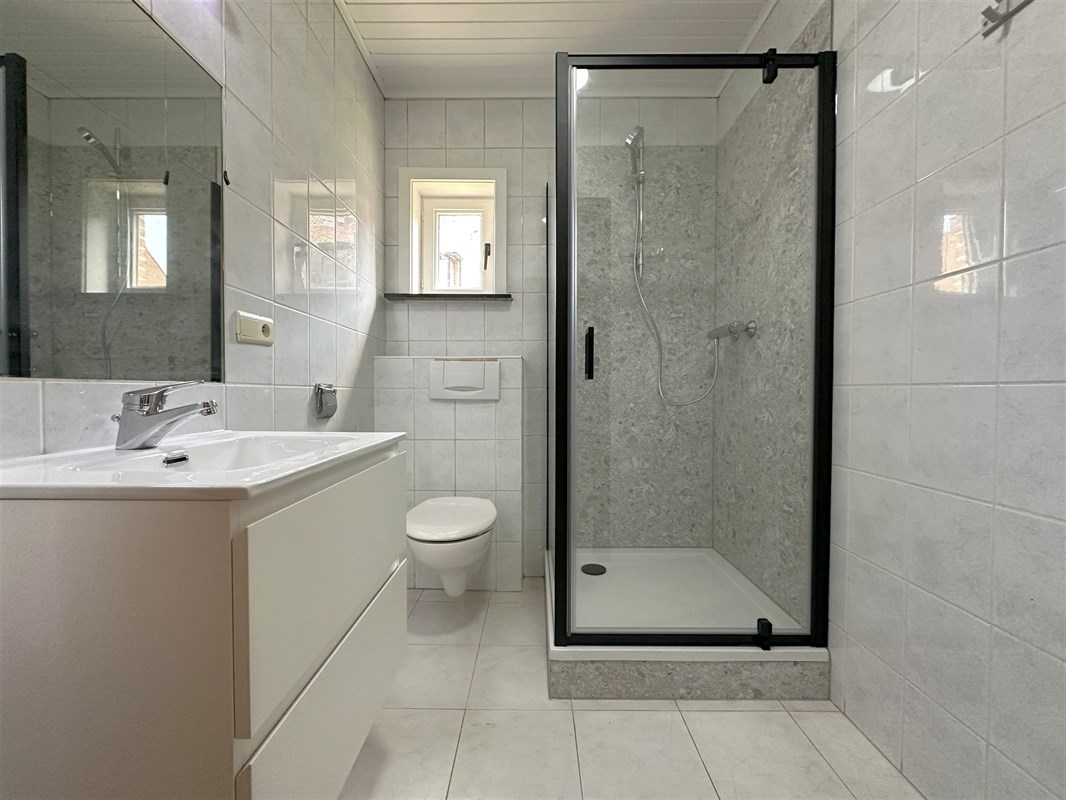 Foto 1 : Huis te 8700 TIELT (België) - Prijs € 800