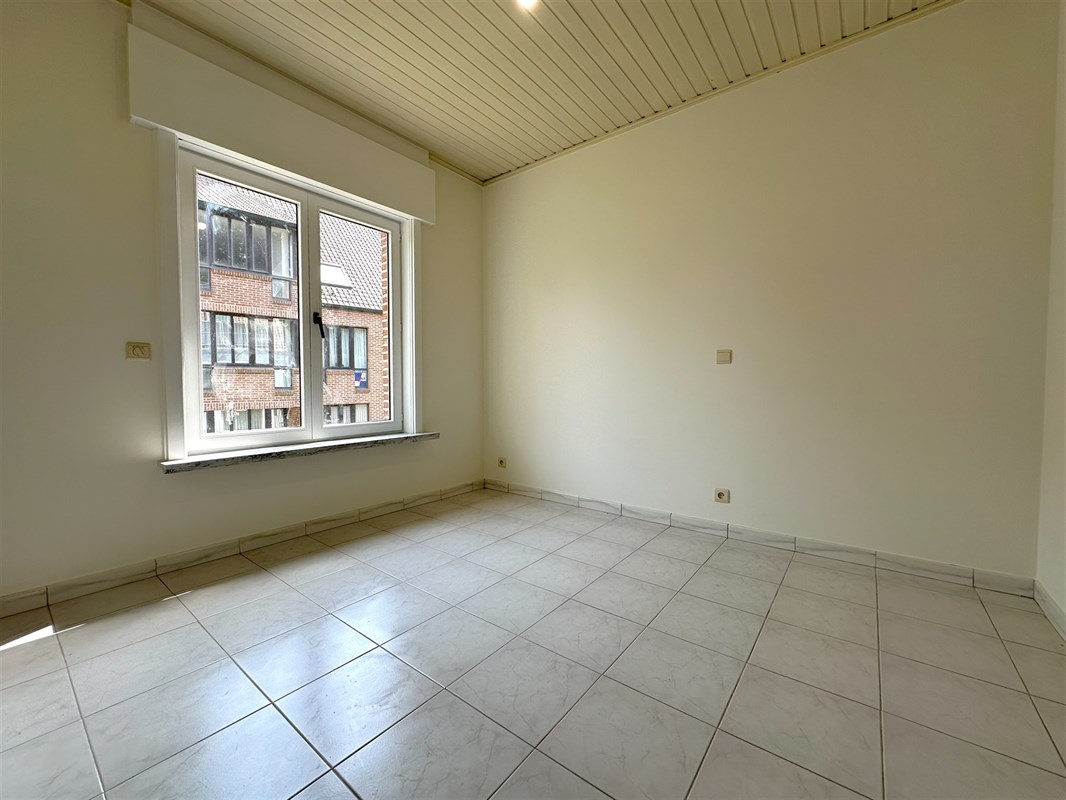 Foto 1 : Huis te 8700 TIELT (België) - Prijs € 800