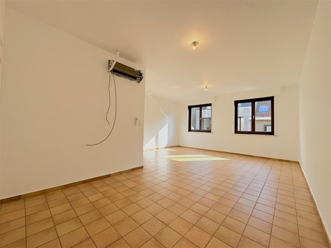 Foto 1 : Appartement te 8760 MEULEBEKE (België) - Prijs € 695