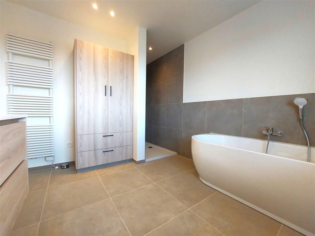 Foto 1 : Huis te 8720 Dentergem (België) - Prijs € 1.170