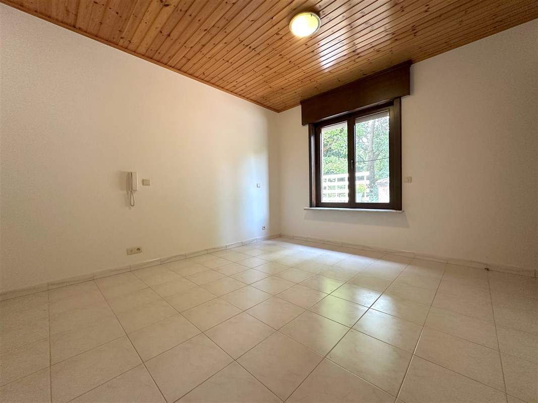 Foto 1 : Huis te 8700 TIELT (België) - Prijs € 800
