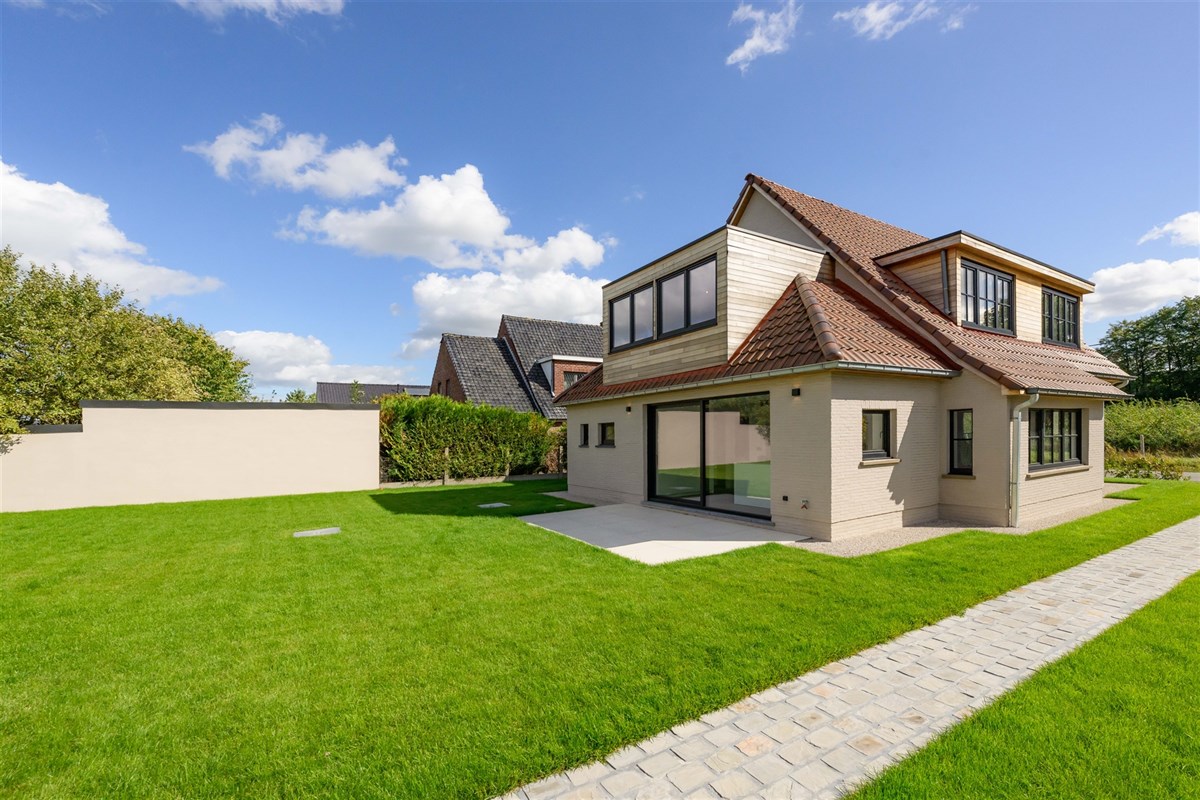 Foto 1 : Huis te 9840 ZEVERGEM (België) - Prijs € 779.000