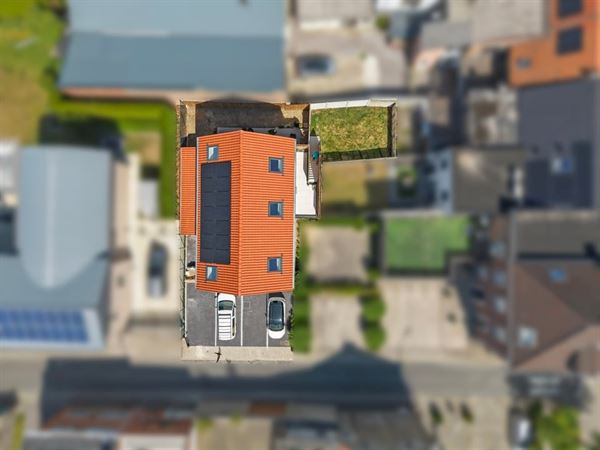 3 SLK APPARTEMENT MET RUIME TUIN EN PARKEERPLAATS IN HET CENTRUM VAN LANDEN 