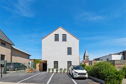 3 SLK APPARTEMENT MET RUIME TUIN EN PARKEERPLAATS IN HET CENTRUM VAN LANDEN 