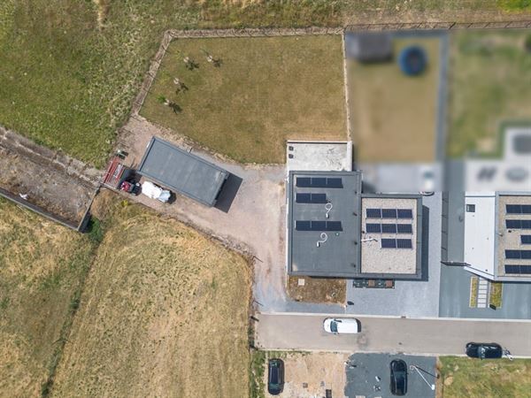 PRACHTIGE NIEUWBOUWWONING OP EEN MOOI PERCEEL IN GINGELOM 