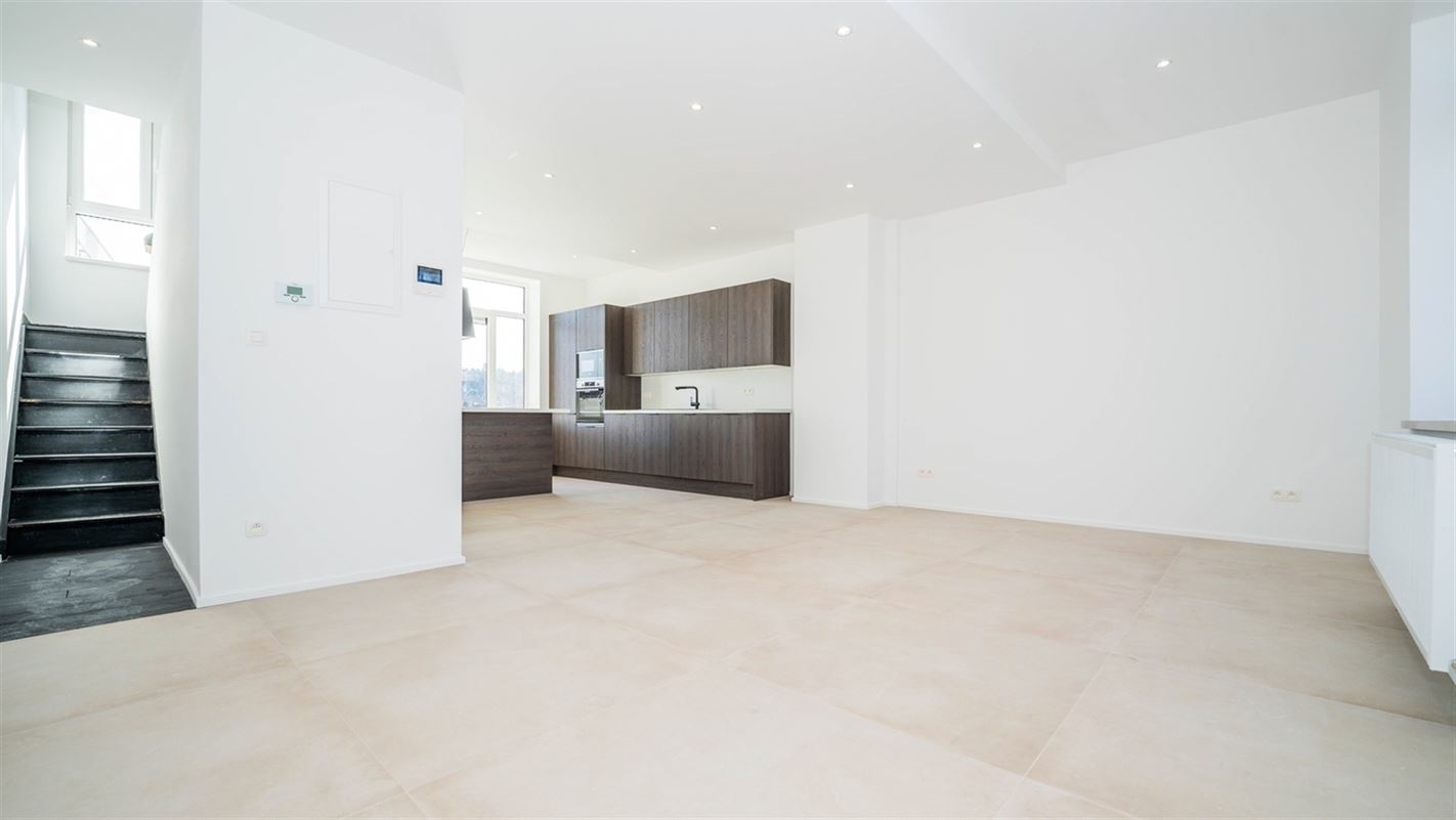 AG Immobilière - Agence Immobilière à Liège : Bien à louer : Duplex/Penthouse : Quai Bonaparte 35 4000 LIÈGE