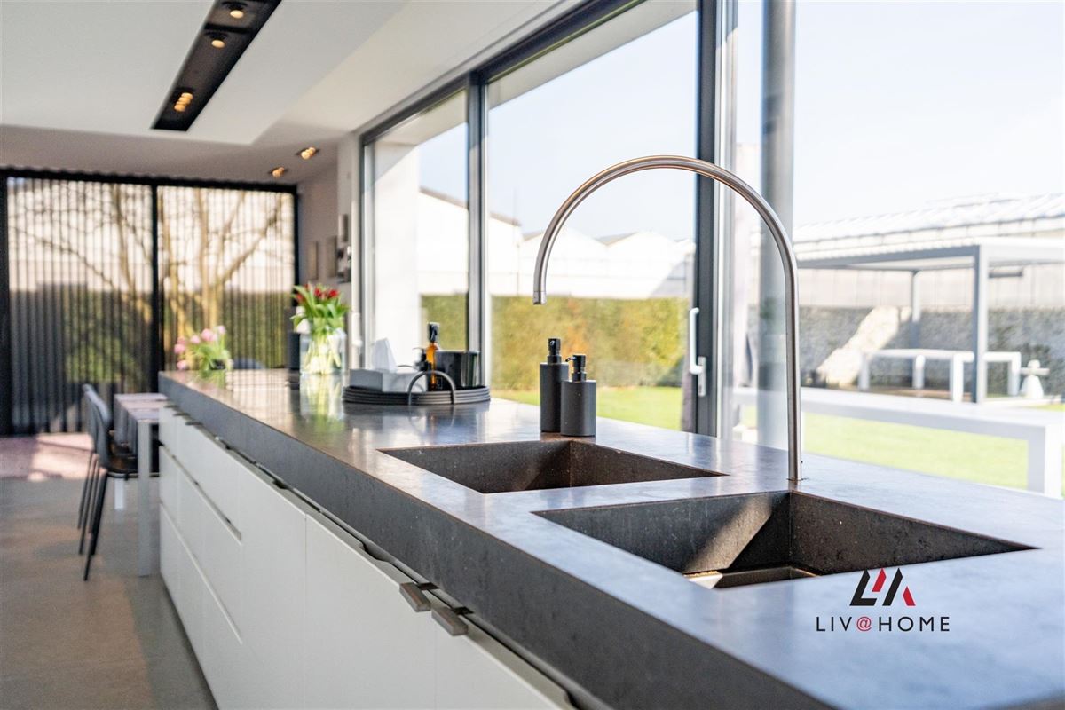 Foto 11 : Landelijke woning te 2500 KONINGSHOOIKT (België) - Prijs € 1.950.000
