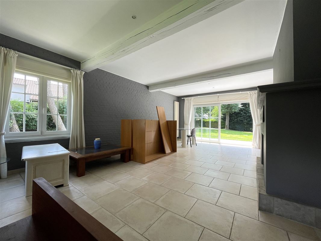 Charmante villa avec piscine dans un écrin de verdure