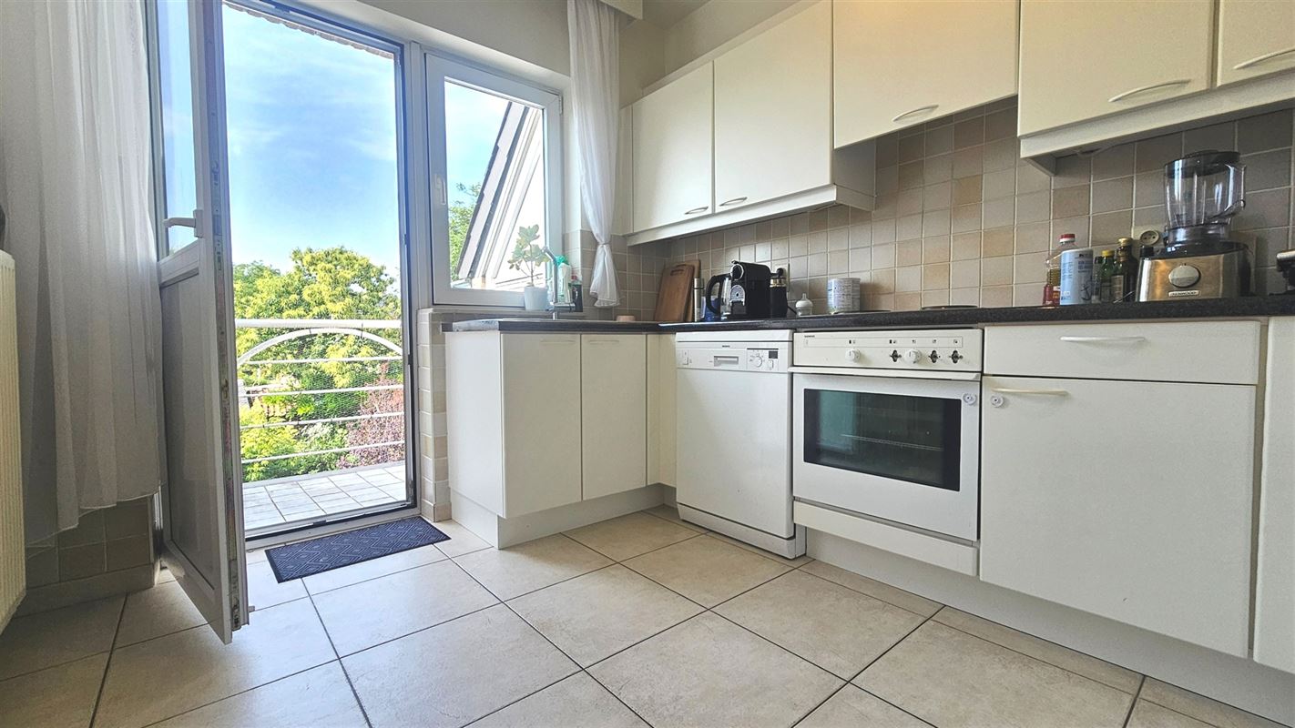 Appartement lumineux avec terrasse, au sein d’une petite copropriété !!