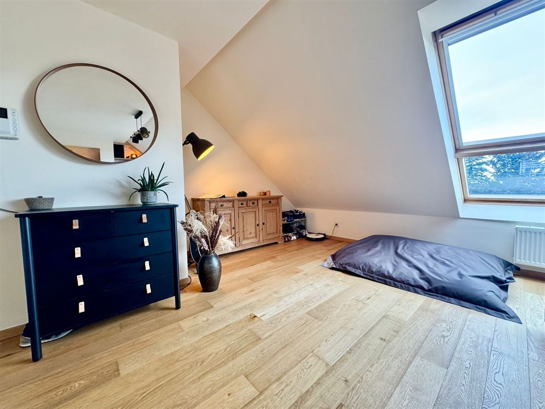 MAGNIFIQUE APPARTEMENT - LUMINEUX - GARAGE - CAVE