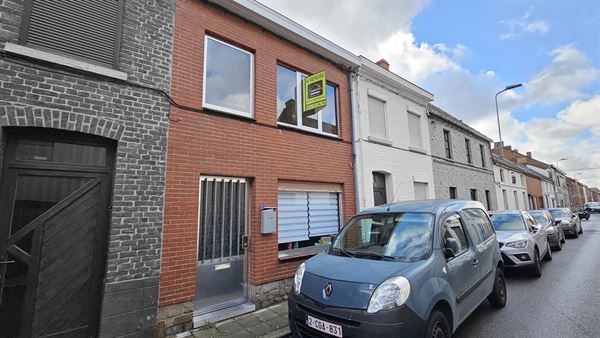 SOUS OPTION - PLUS DE VISITE - Maison d'habitation à rénover + jardin