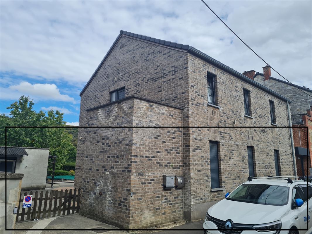 Appartement à AnhÉe