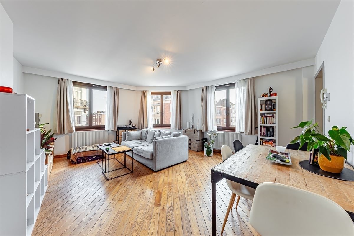Foto 1 : Appartement te 1050 IXELLES (België) - Prijs € 300.000