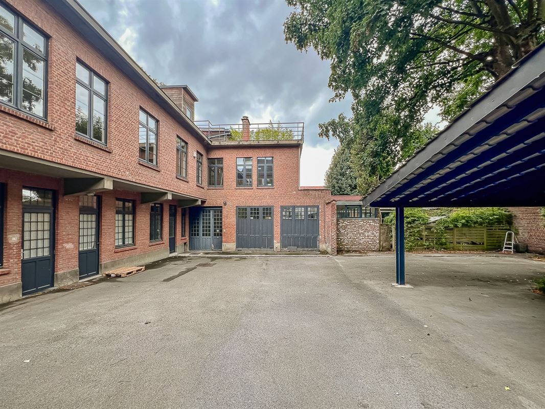 Image 23 : Appartement à 1050 IXELLES (Belgique) - Prix 4.000 €