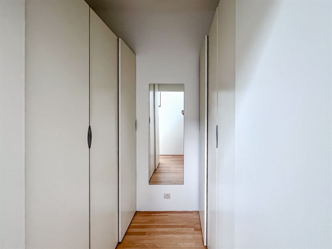 Image 17 : Appartement à 1050 IXELLES (Belgique) - Prix 4.000 €