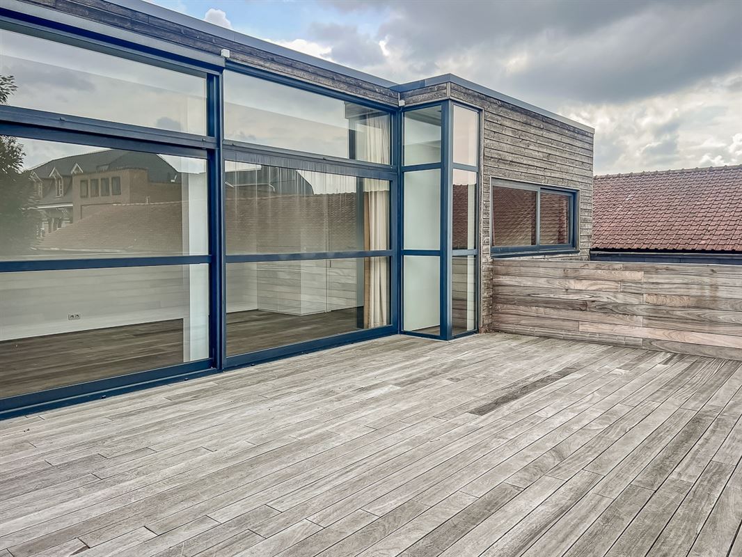 Image 7 : Appartement à 1050 IXELLES (Belgique) - Prix 4.000 €