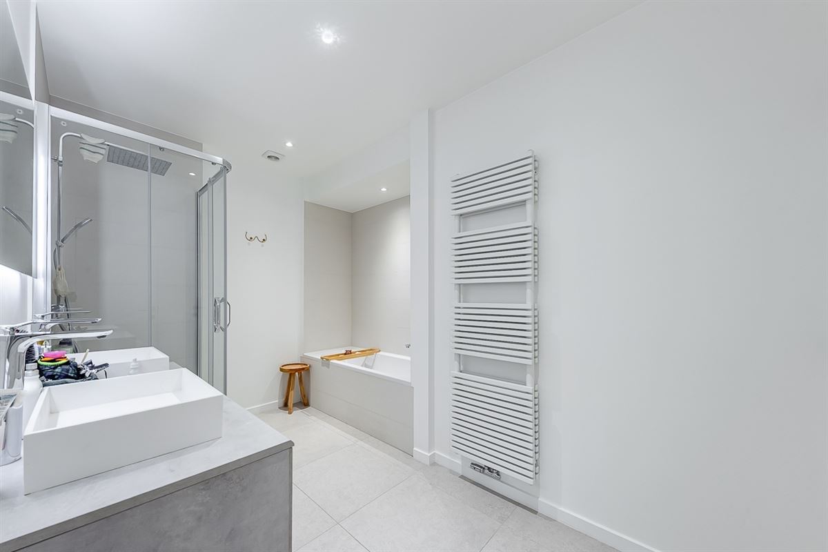Image 14 : Appartement à 1050 IXELLES (Belgique) - Prix 449.000 €