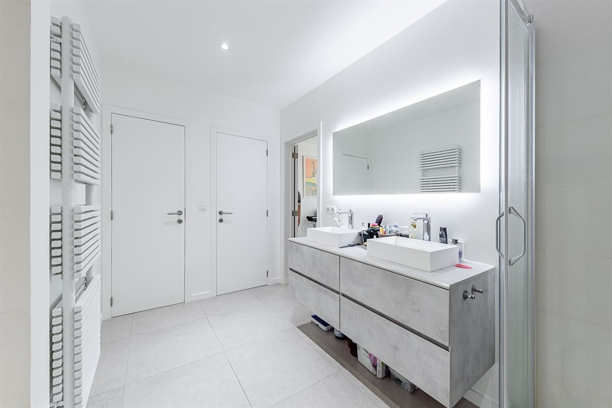 Image 16 : Appartement à 1050 IXELLES (Belgique) - Prix 449.000 €