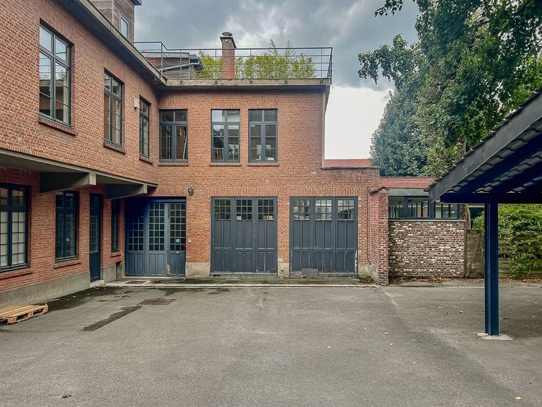 Image 24 : Appartement à 1050 IXELLES (Belgique) - Prix 4.000 €