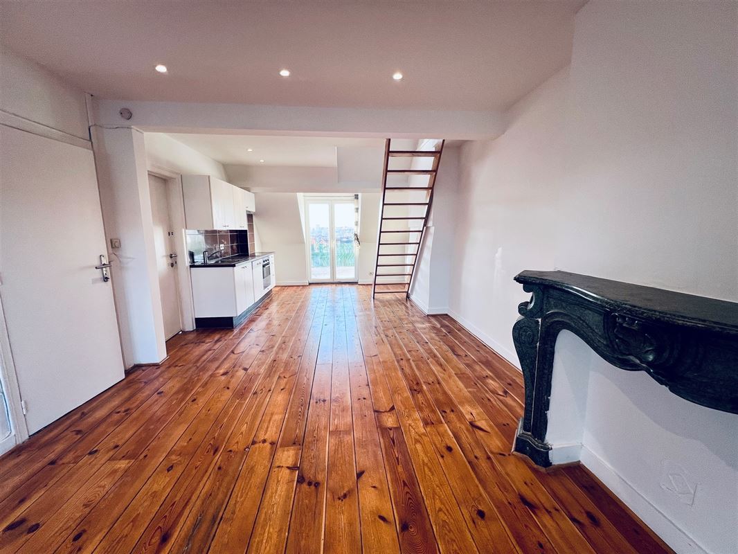 Image 3 : Appartement à 1030 SCHAERBEEK (Belgique) - Prix 825 €