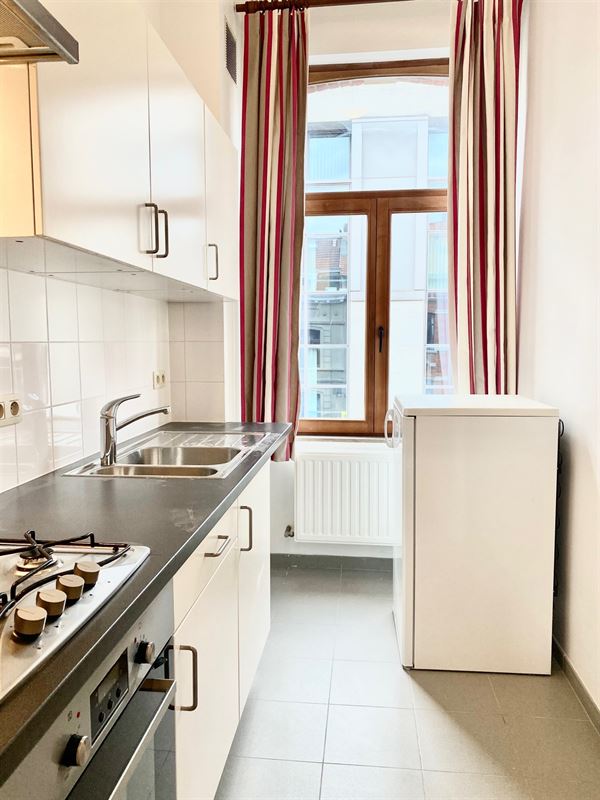 Foto 2 : Appartement te 1040 etterbeek (België) - Prijs € 1.150