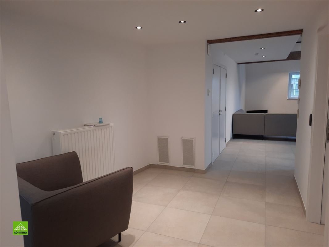 Image 6 : appartement à 5000 NAMUR (Belgique) - Prix 550 €