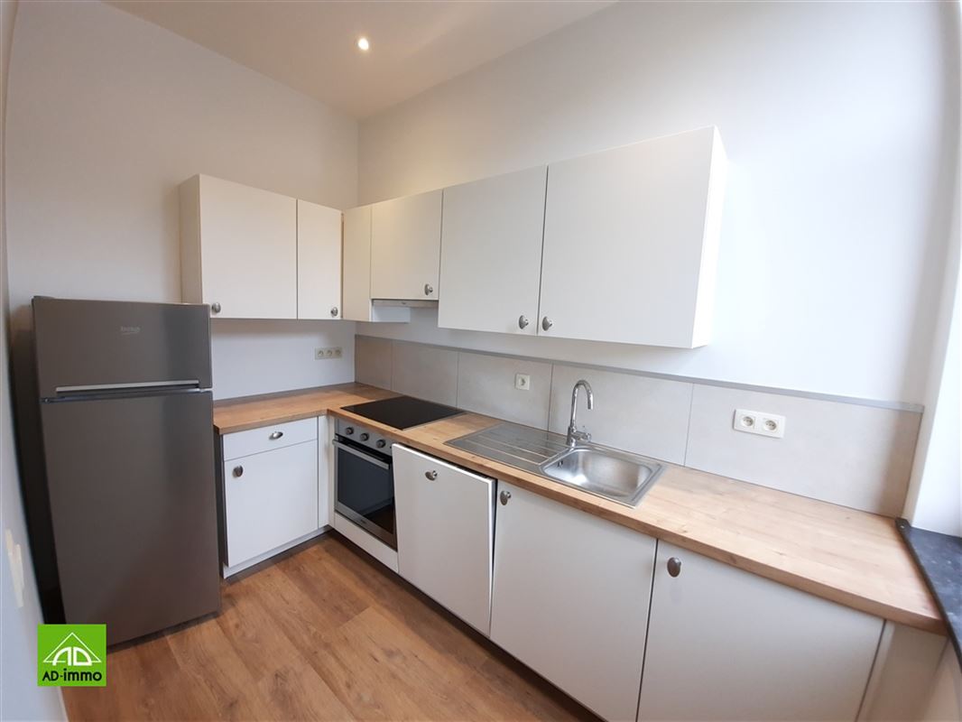 Image 5 : appartement à 5100 WÉPION (Belgique) - Prix 850 €
