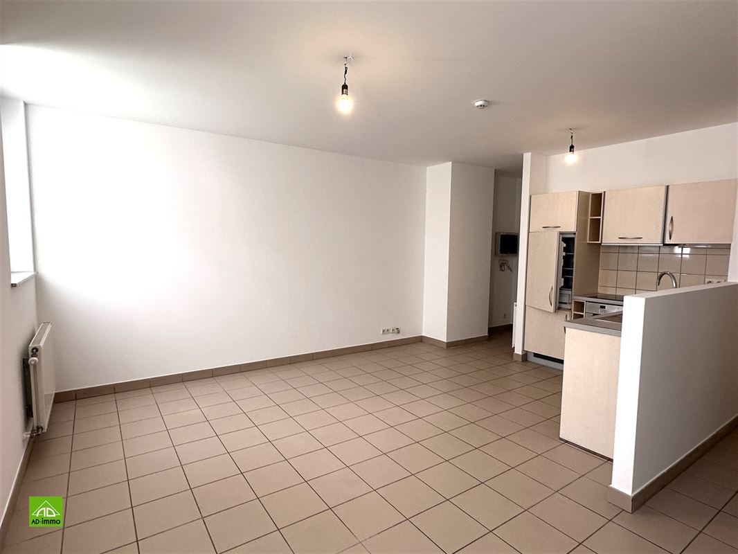 Image 3 : studio à 5000 NAMUR (Belgique) - Prix 650 €
