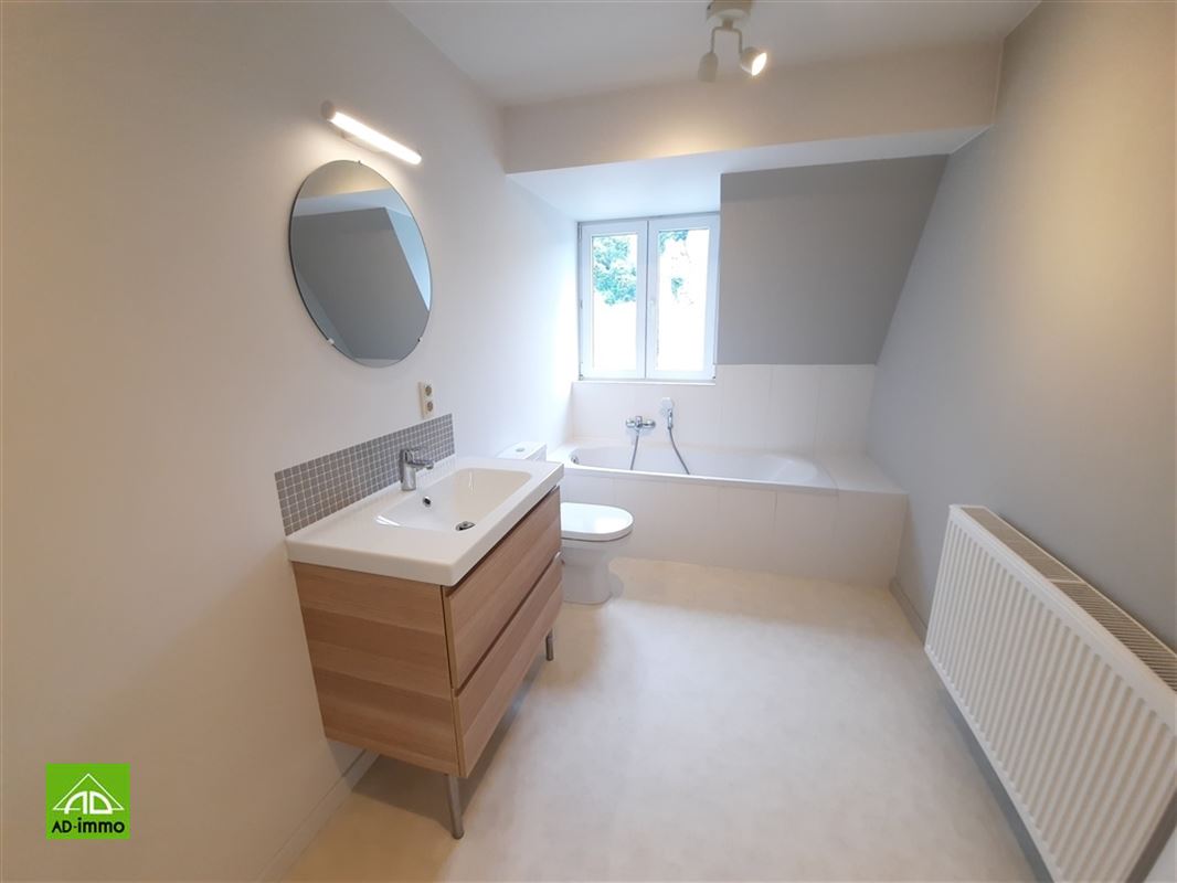 Image 10 : appartement à 5100 WÉPION (Belgique) - Prix 850 €