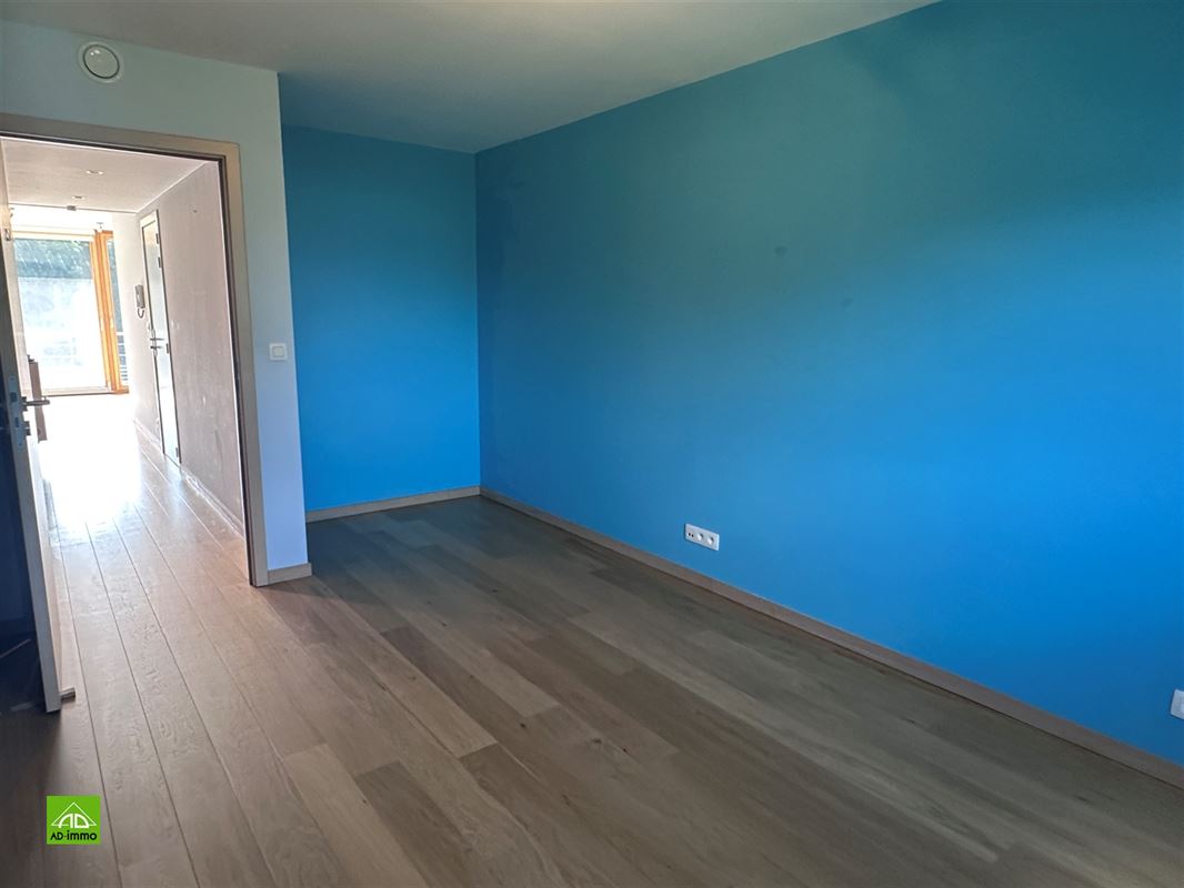 Image 16 : appartement à 5004 BOUGE (Belgique) - Prix 1.100 €