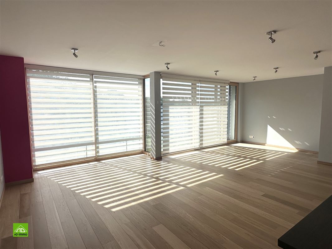 Image 8 : appartement à 5004 BOUGE (Belgique) - Prix 1.100 €